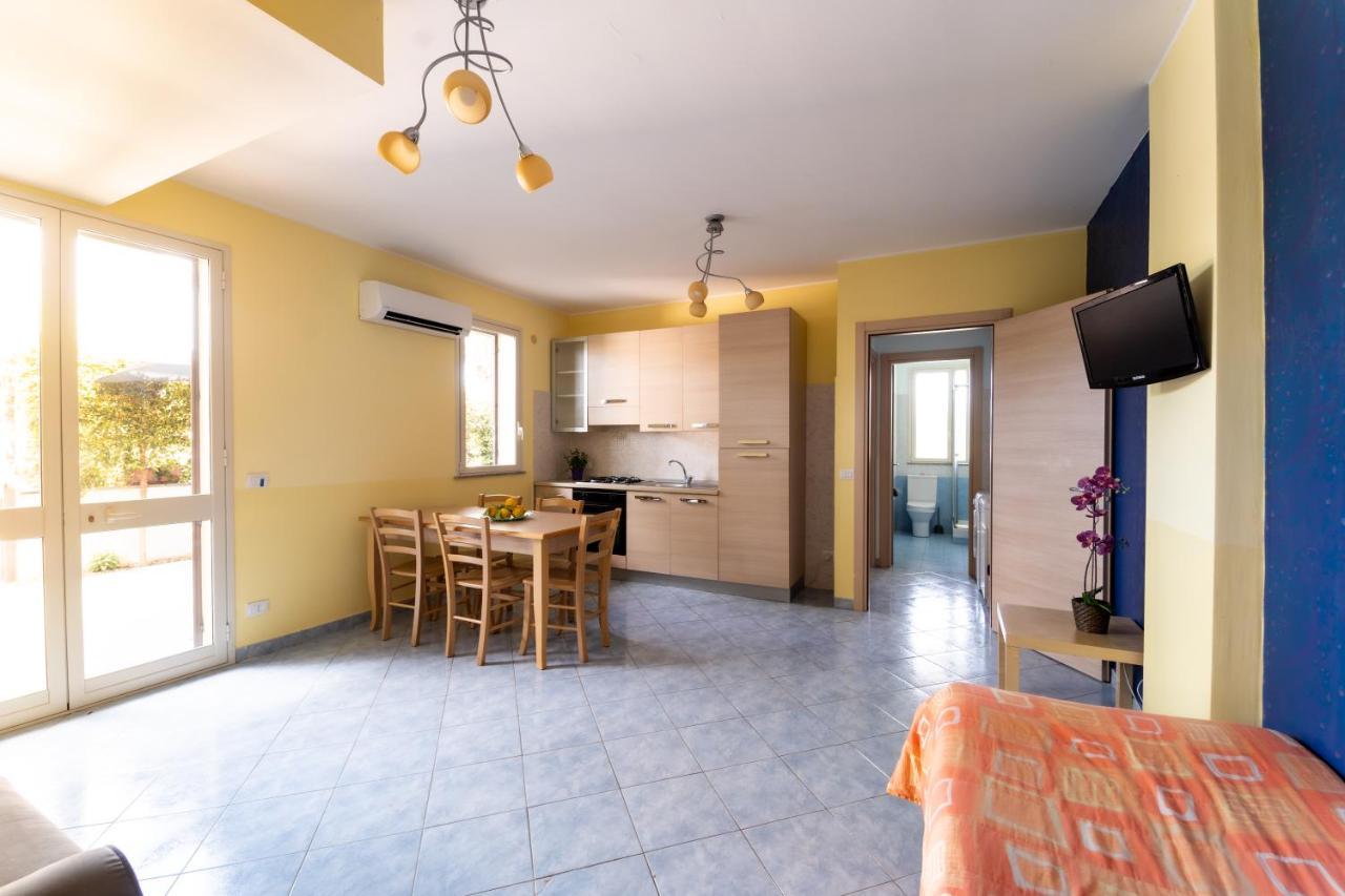Le Ville Della Contea -Vacation Rentals Mascali Exterior photo
